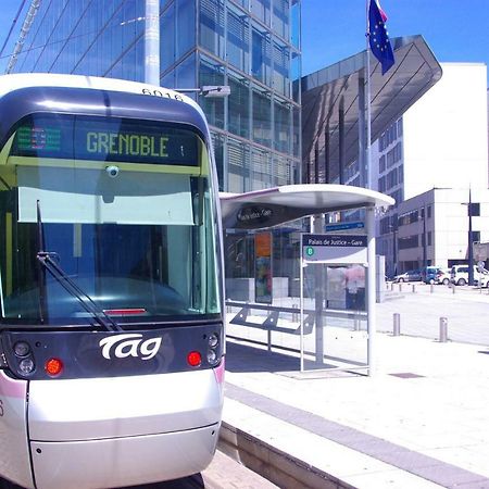 Апартаменты Rent4Night Grenoble Europole Экстерьер фото